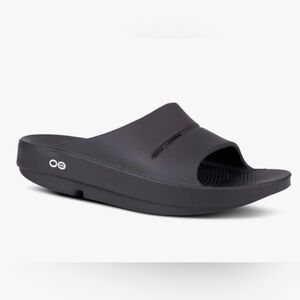 Oofos Slides NEW Men's 5 Women's 7